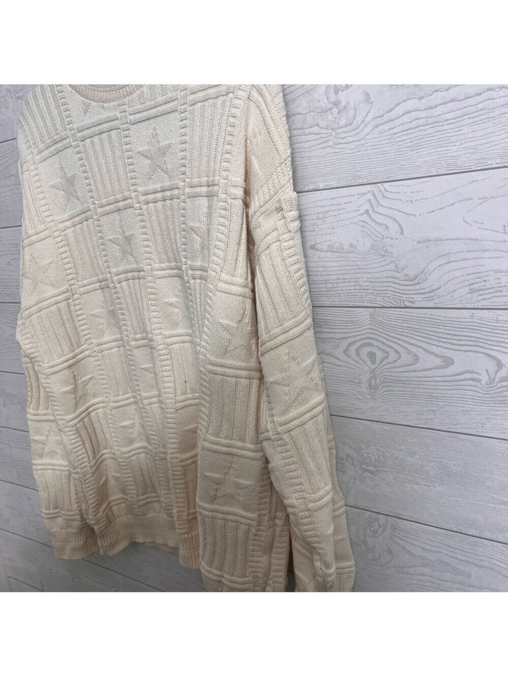 Focus America Men’s Vintage Cream Colored Pullover Sweater. Size L - Picture 4 of 5